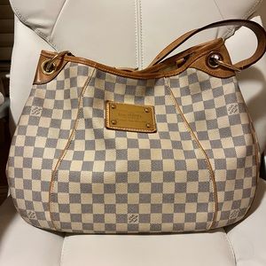 ❌SOLD❌Louis Vuitton Galliera PM